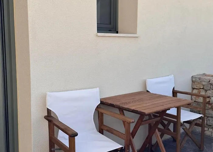 Apartament Aroniadika *
